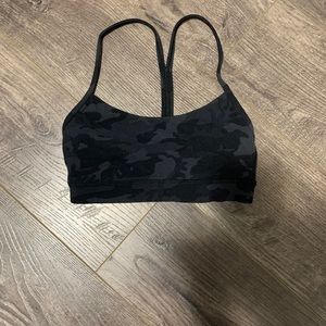 Lululemon nulu bra size 2